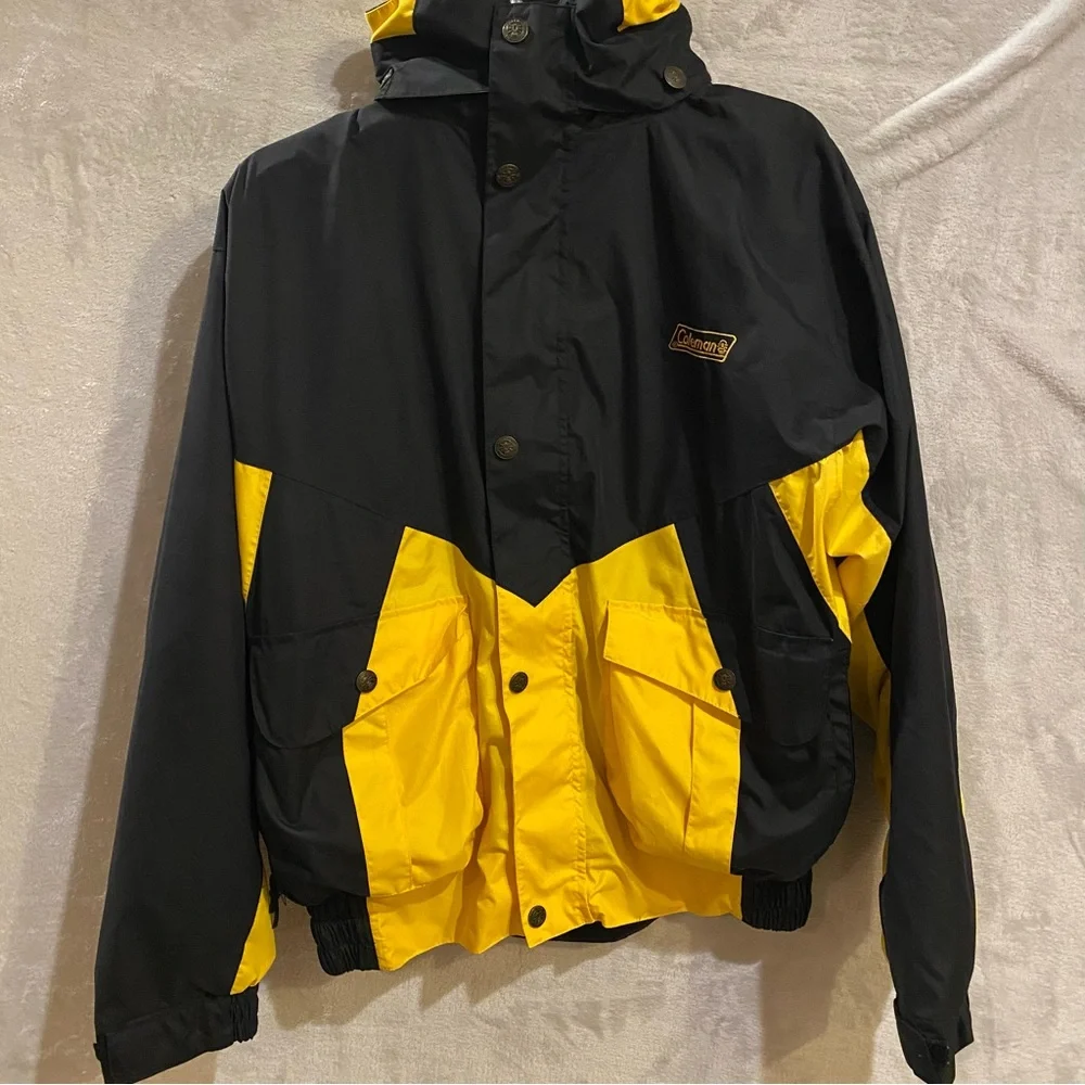 Vintage Coleman Coat Men’s Medium Black Yellow Full Zip Snaps Lined Hooded